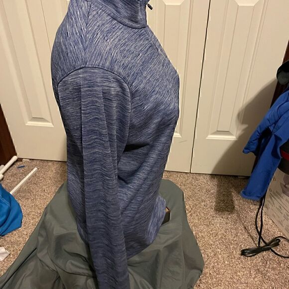 Under Armour Womens Small HeatGear Blue Half ZIP Activewear - Picture 4 of 5
